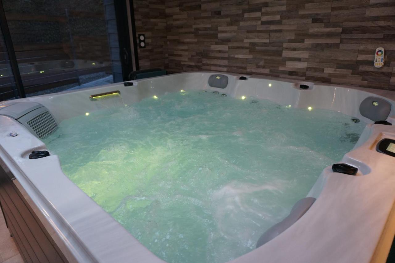 Domaine Du Moulin A Vent - Gite & Spa Saint-Florent-sur-Cher Eksteriør bilde